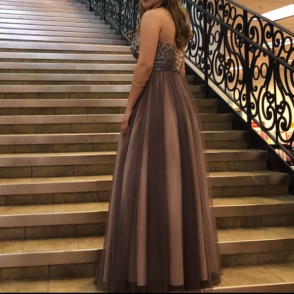 Prom Dress - Picture 2 of 7